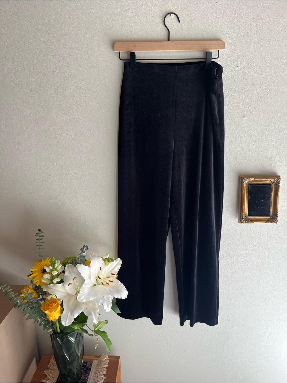 Alfani Black Velvet vintage Trousers